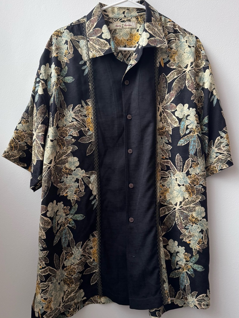 Tommy Bahama 100% Silk Button Down Shirt